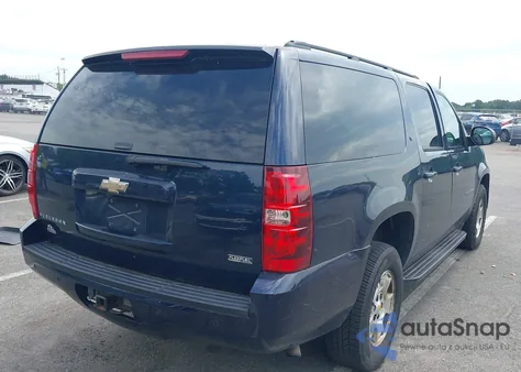 2008 Chevrolet Suburban 1500 Lt from USA, damaged, VIN 3GNFK16388G176479